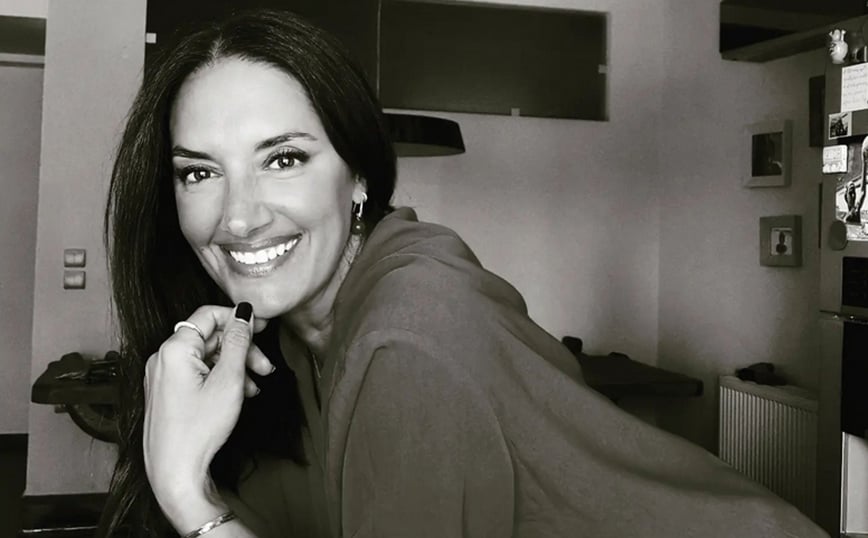 Νόνη Δούνια