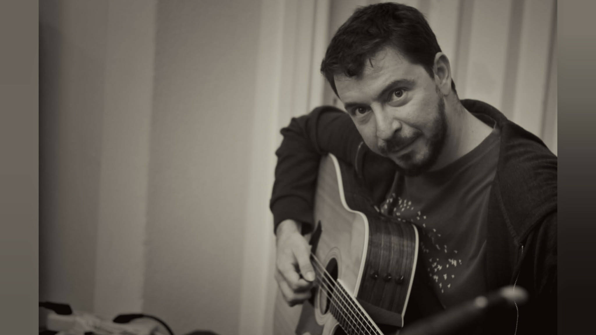 Νίκος Ζουρνής: «Το τι θα δει ο καθένας και η καθεμία στα Μεσοδυτικά είναι διαφορετικό και προσωπικό ταξίδι»